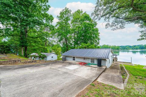 4566 Windward Lane