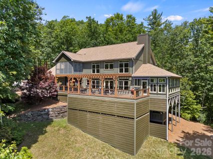 426 Eagle Ridge Road active home in Pinnacle Falls, Zirconia, NC