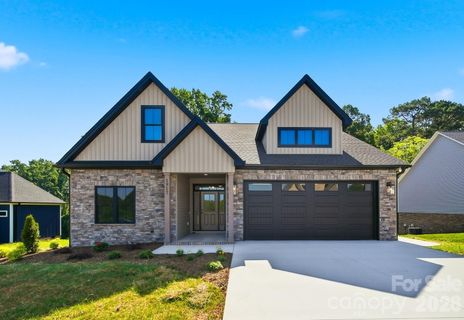 Homes in Wallaces View, Hickory