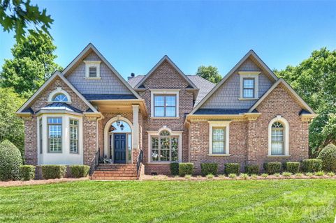 18400 Dembridge Drive pending home in River Run, Davidson, NC
