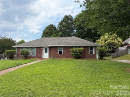 7101 Riding Trail Road