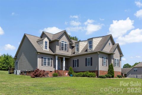 816 Springs Road