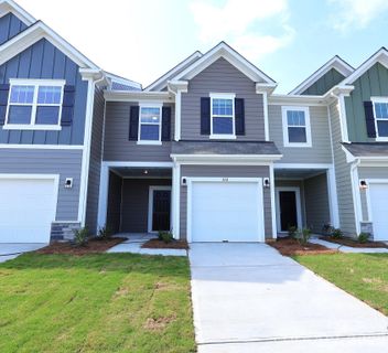 832 Earhart Street pending home in Piper Landing, Concord, NC