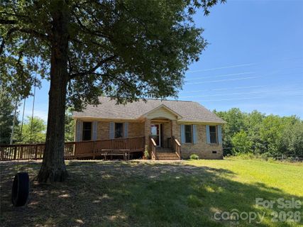 1933 Pleasant Road