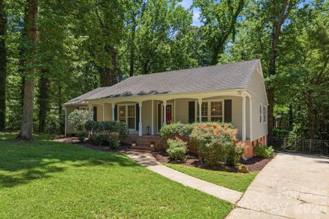 6109 Kingstree Drive active home in Brandon, Charlotte, NC