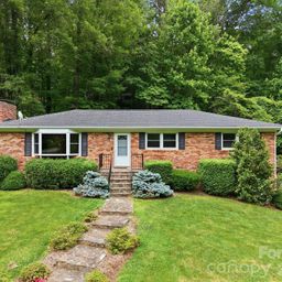 22 Mayfair Drive