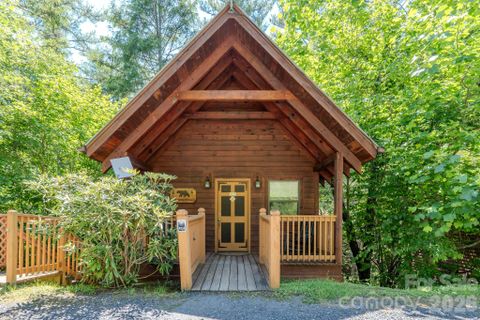 A home in Bear Den Acres, Spruce Pine