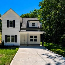 814 E Main Street