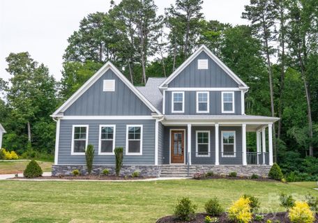 3218 Player Court active home in The Crescent, Salisbury, NC