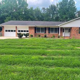 8806 Crestwood Drive