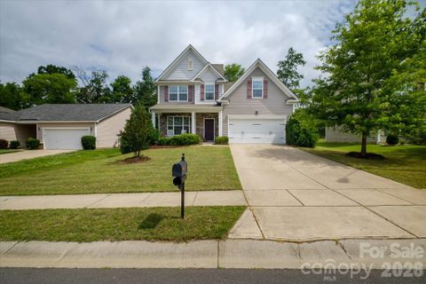 5415 Fenway Drive pending home in Steele Creek, Charlotte, NC