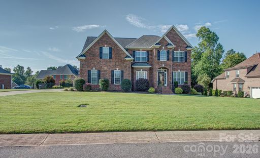 5508 Tillery Lane pending home in Cramer Woods, Gastonia, NC