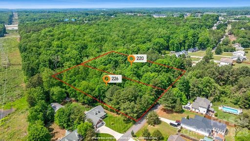 226 Kendra Drive pending home in Doolie Meadows, Mooresville, NC