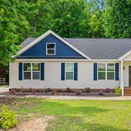 925 Loganberry Lane