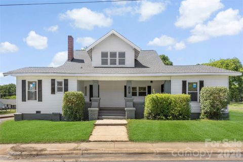 509 E Grover Street