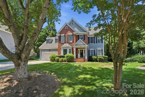 19737 Beneteau Court pending home in Blue Stone Harbor, Cornelius, NC