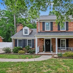 10727 Colony Woods Drive