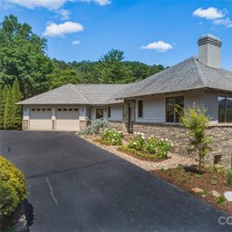 47 Garland Drive
