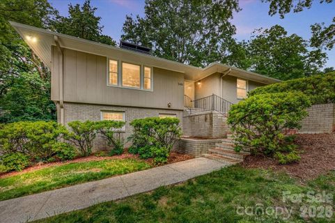 5451 Addison Drive pending home in Sherwood Forest, Charlotte, NC