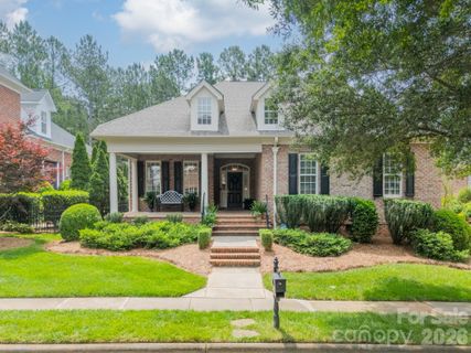 14806 Ballantyne Glen Way pending home in Ballantyne Country Club, Charlotte, NC
