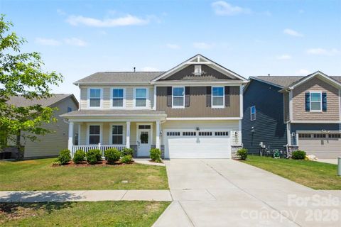 1331 Tollcross Road pending home in Braeburn, Indian Trail, NC