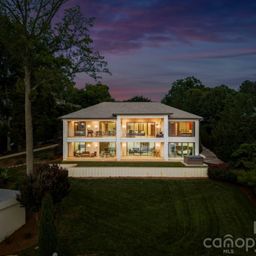 7272 Lynbrook Circle