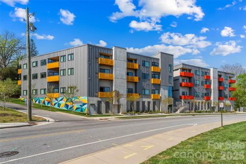 Homes in The Landings, Asheville
