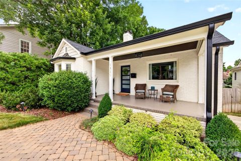 1825 Cumberland Avenue pending home in Dilworth, Charlotte, NC