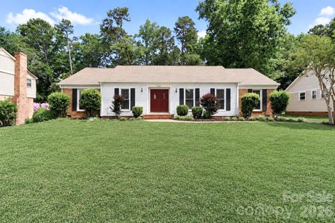 7441 Riding Trail Road pending home in Idlewild, Charlotte, NC