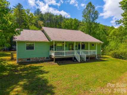 1364 Atoah Road