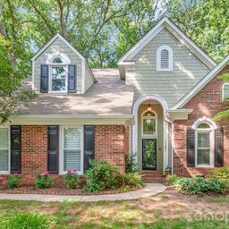 15202 Sharrow Bay Court