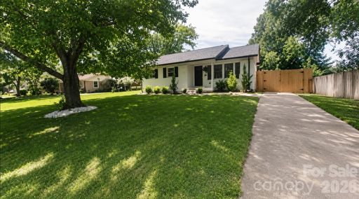 7903 Teakwood Road active home in Hemby Acres, Indian Trail, NC
