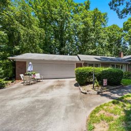 200 Westwood Drive