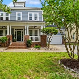 411 Shoreline Parkway