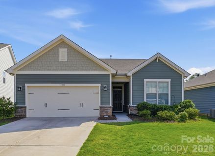 1011 Yearden Lane active home in Weddington Pointe, Monroe, NC
