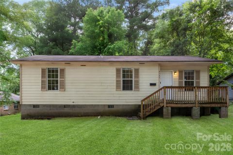 4525 Rolling Hill Drive sold home in Rolling Hills, Charlotte, NC