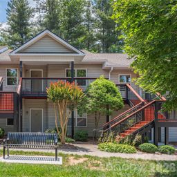 409 Carlyle Way