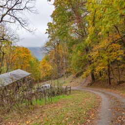000 Sleepy Hollow Lane