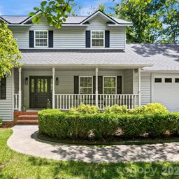 302 Shadecrest Lane