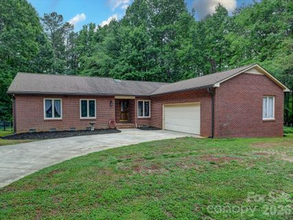 1320 Richard Road