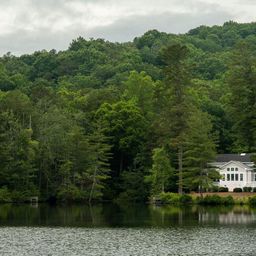 719 Deerlake Road
