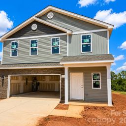 207 Roxanna Court