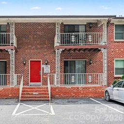 121 Carriage House Drive
