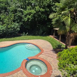 2814 Winding Oak Drive