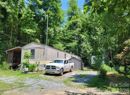 51 Bird Creek Estates Road pending home in Bird Creek Estates, Black Mountain, NC
