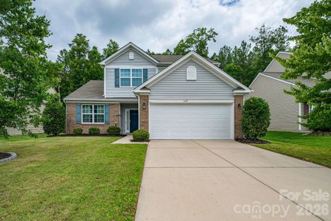 612 Augustus Lane pending home in Dutchmans Ridge, Mount Holly, NC