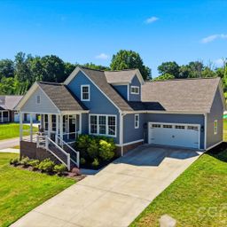 135 Maplewood Court