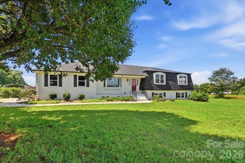 130 Watts Farm Lane
