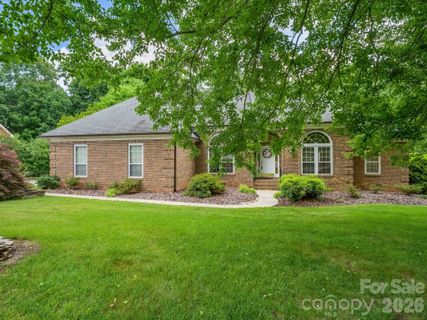 1318 Fawn Ridge Road sold home in Carriage Downs, Concord, NC