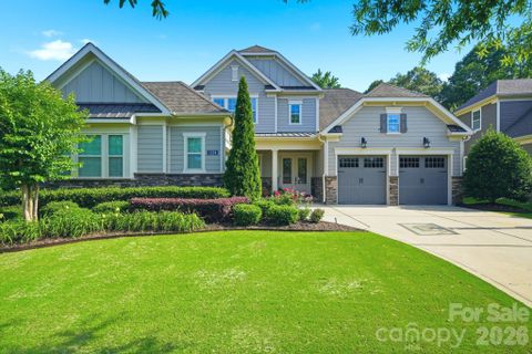 1224 Edbrooke Lane